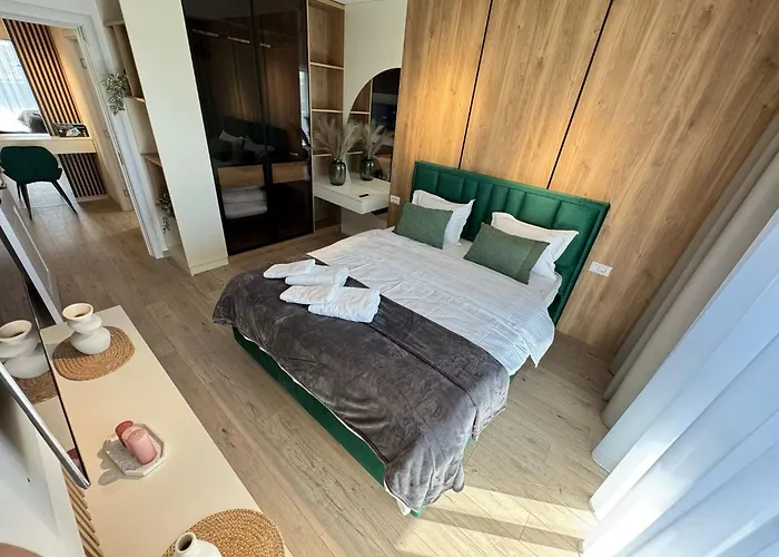 Luxury Avanera Towers Apartments Parking Included