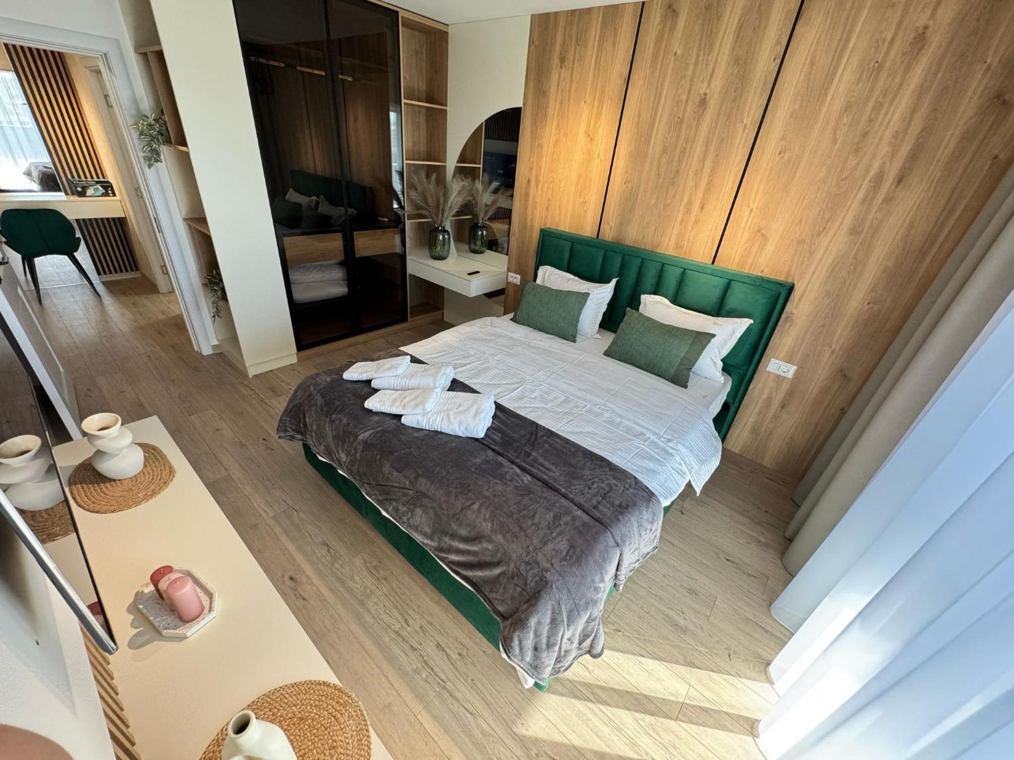 Apartment Luxury Avanera Towers Parking Included