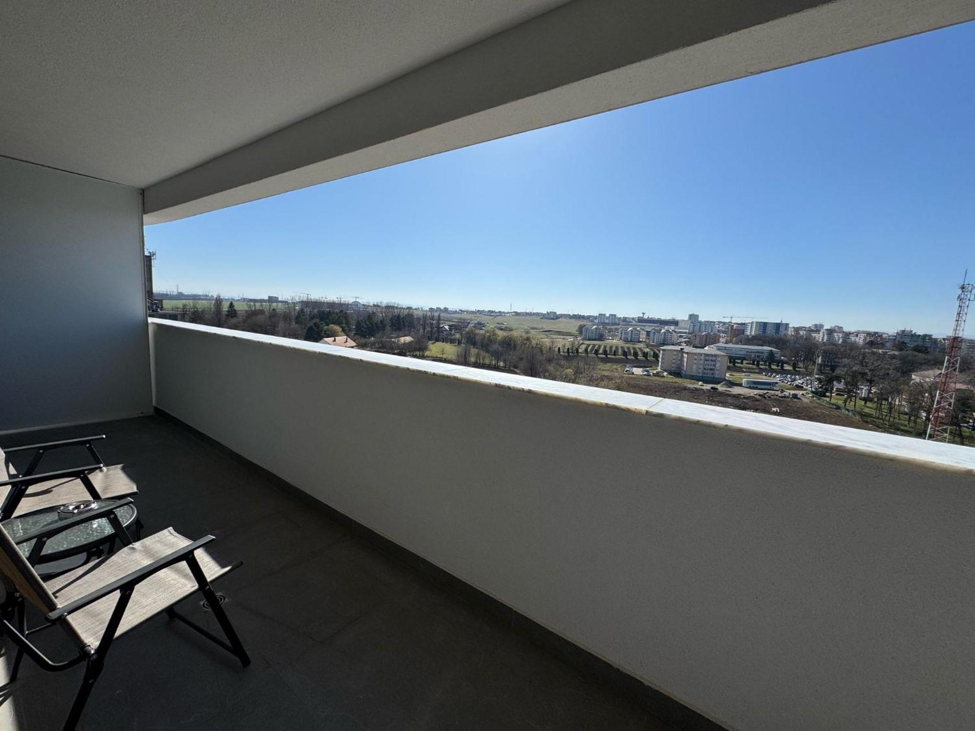 Luxury Avanera Towers Parking Included Suceava