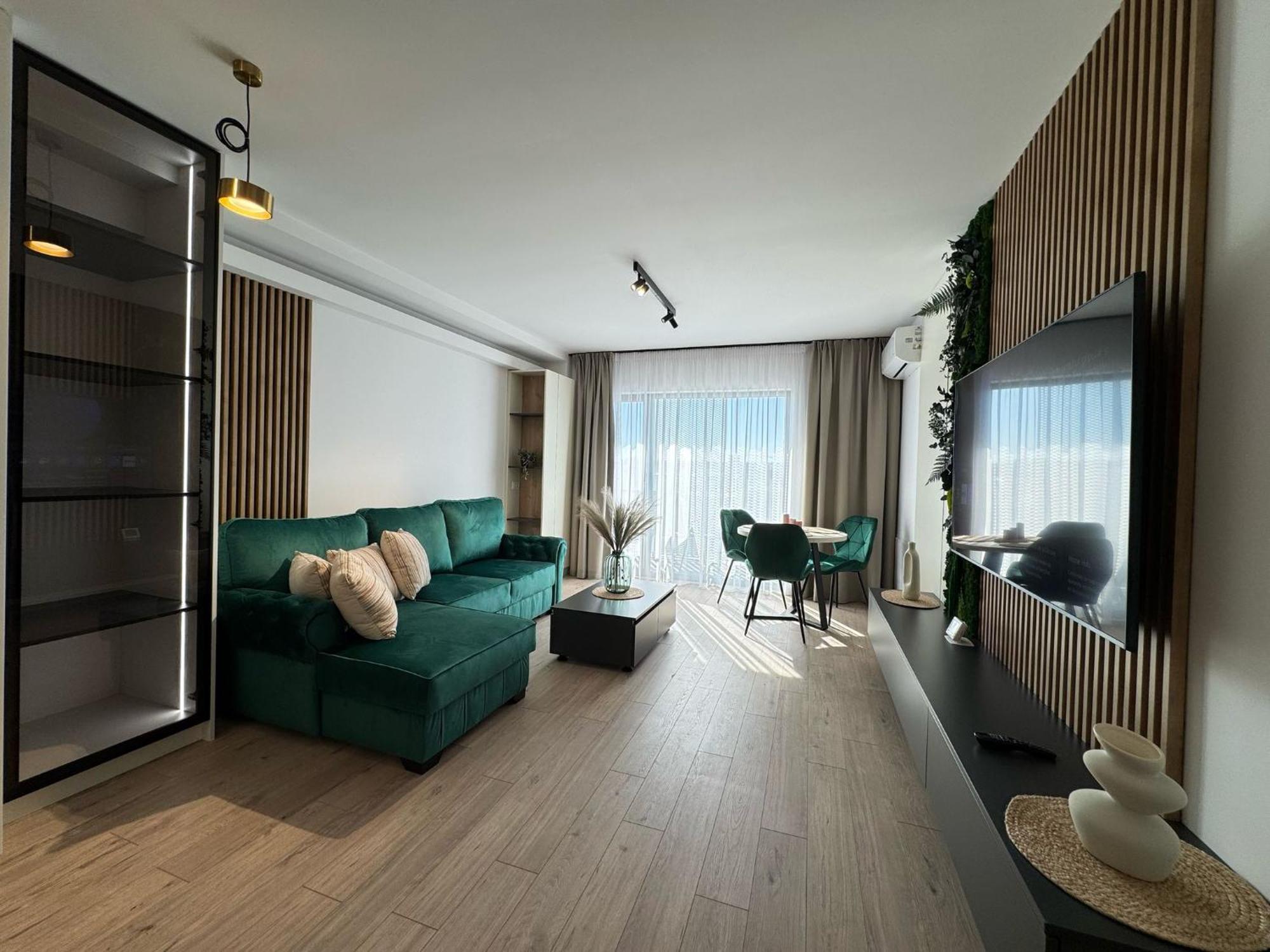 Luxury Avanera Towers Parking Included Apartment