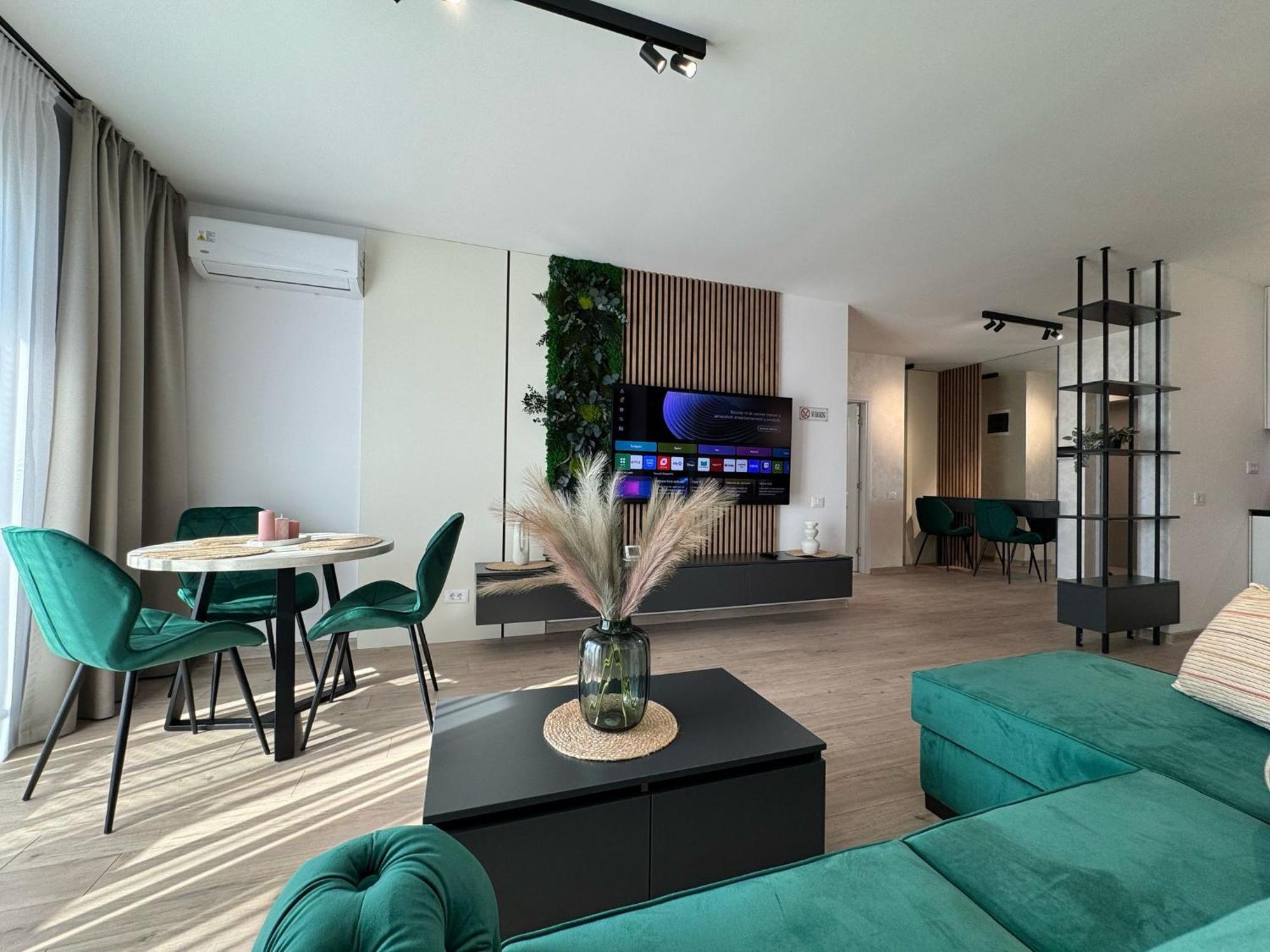 Apartment Luxury Avanera Towers Parking Included Suceava